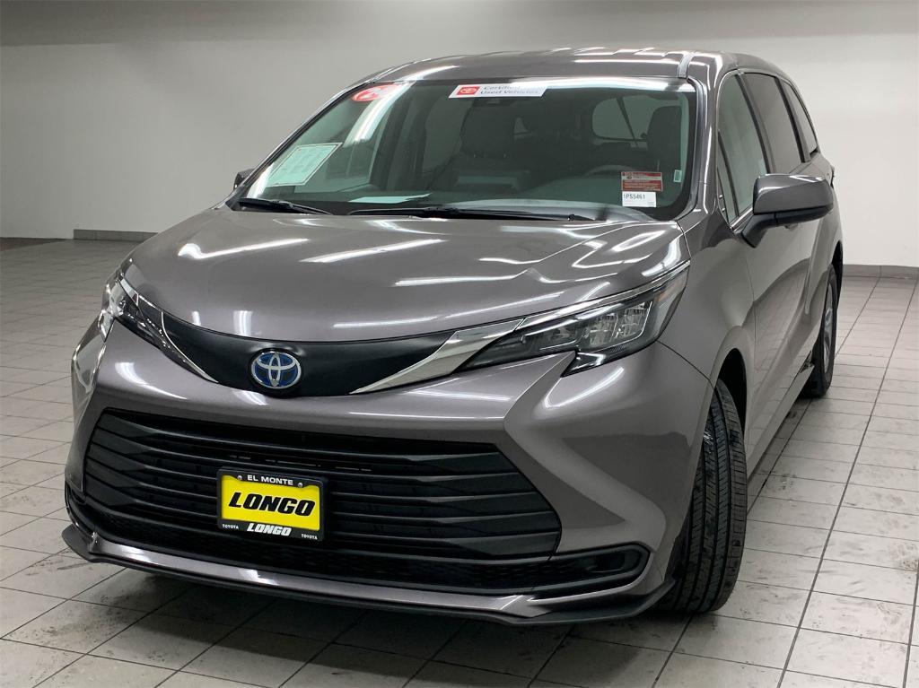 used 2024 Toyota Sienna car, priced at $43,988