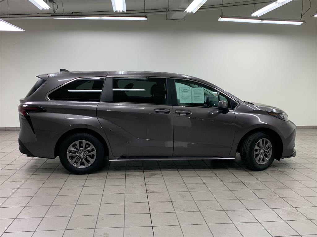 used 2024 Toyota Sienna car, priced at $43,988