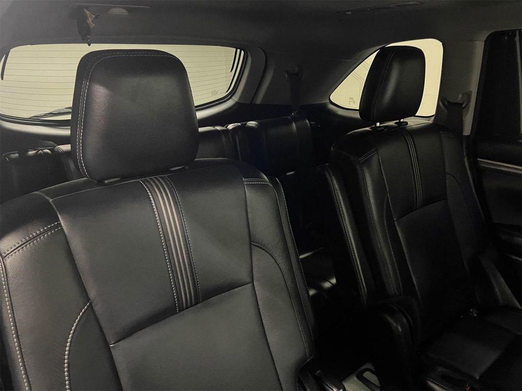 used 2018 Toyota Highlander car, priced at $23,388
