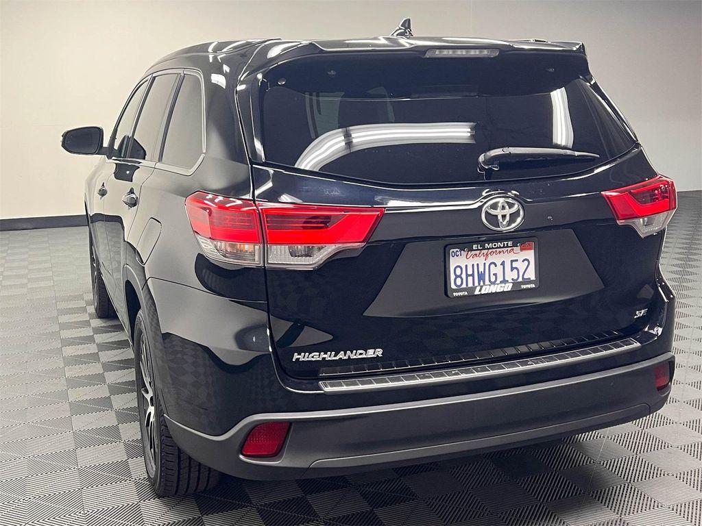 used 2018 Toyota Highlander car, priced at $23,388