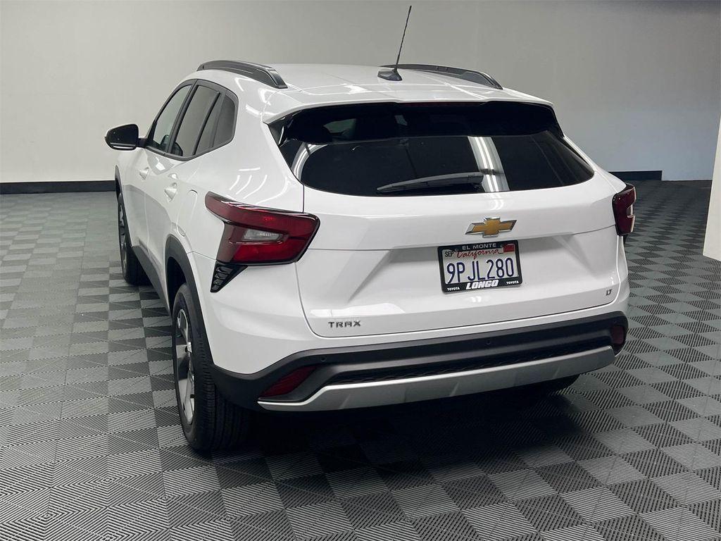 used 2024 Chevrolet Trax car, priced at $20,788