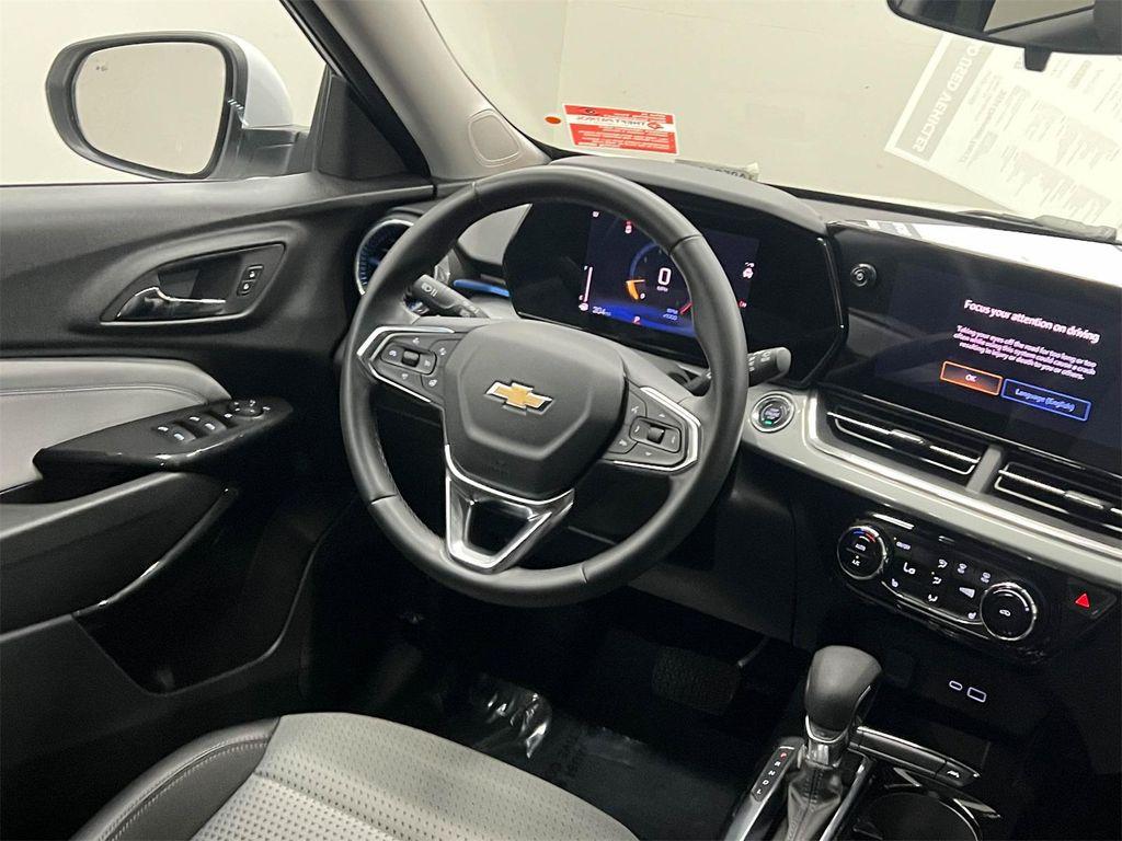 used 2024 Chevrolet Trax car, priced at $20,788