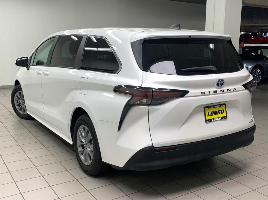 used 2023 Toyota Sienna car, priced at $41,388