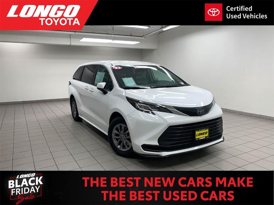 used 2023 Toyota Sienna car, priced at $41,388