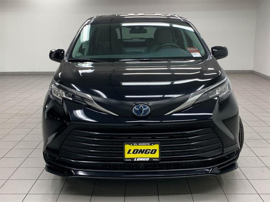 used 2023 Toyota Sienna car, priced at $41,388