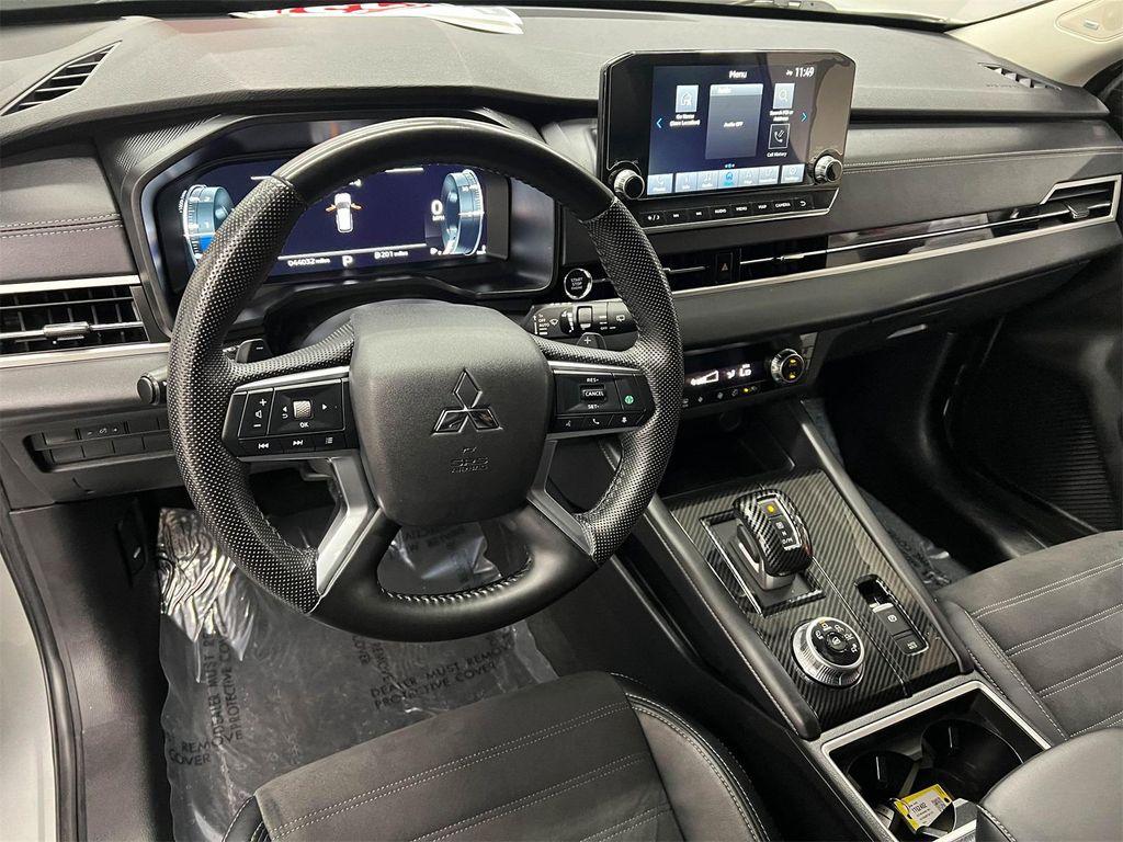 used 2023 Mitsubishi Outlander car, priced at $22,588