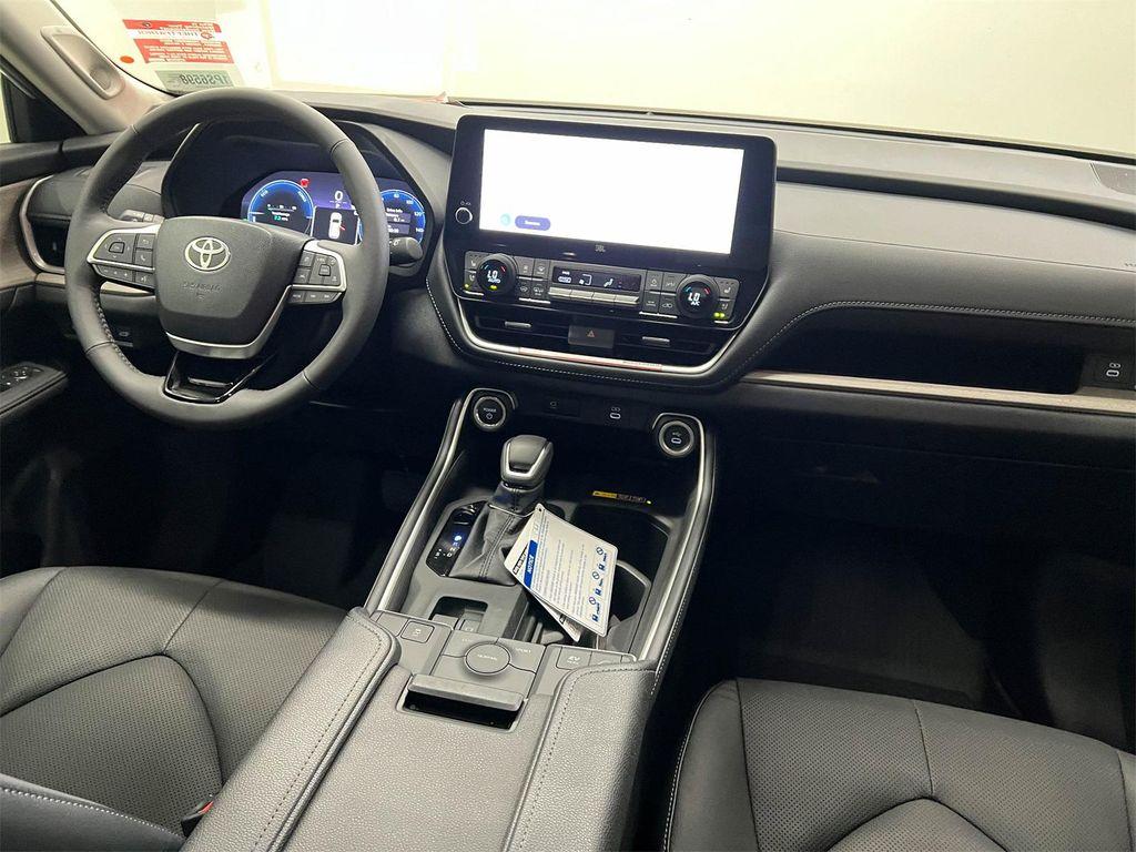 used 2025 Toyota Grand Highlander car, priced at $57,302