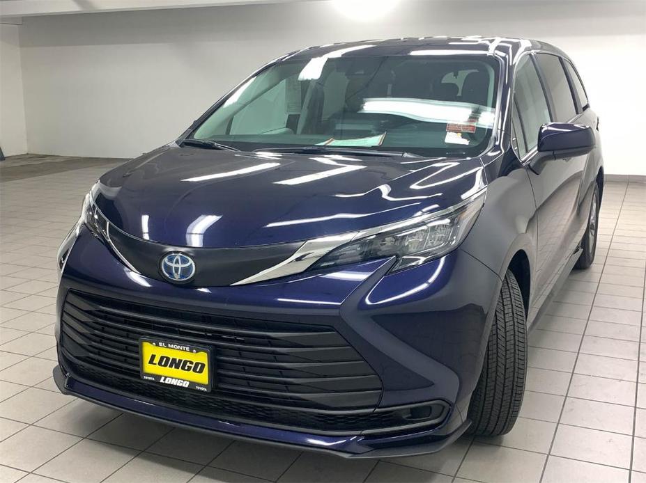 used 2024 Toyota Sienna car, priced at $46,788