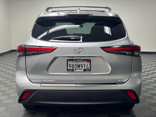 used 2022 Toyota Highlander car, priced at $35,888