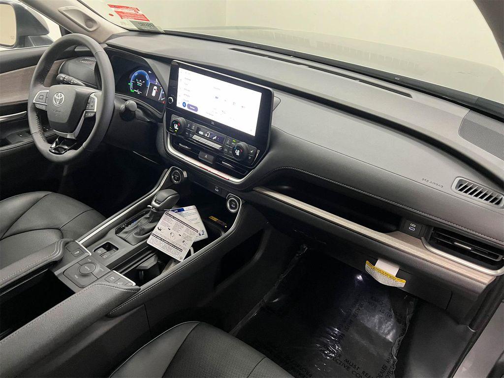 used 2025 Toyota Grand Highlander car, priced at $58,570