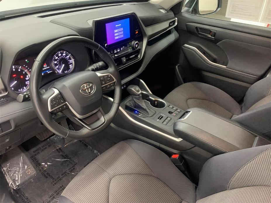 used 2023 Toyota Highlander car, priced at $37,995