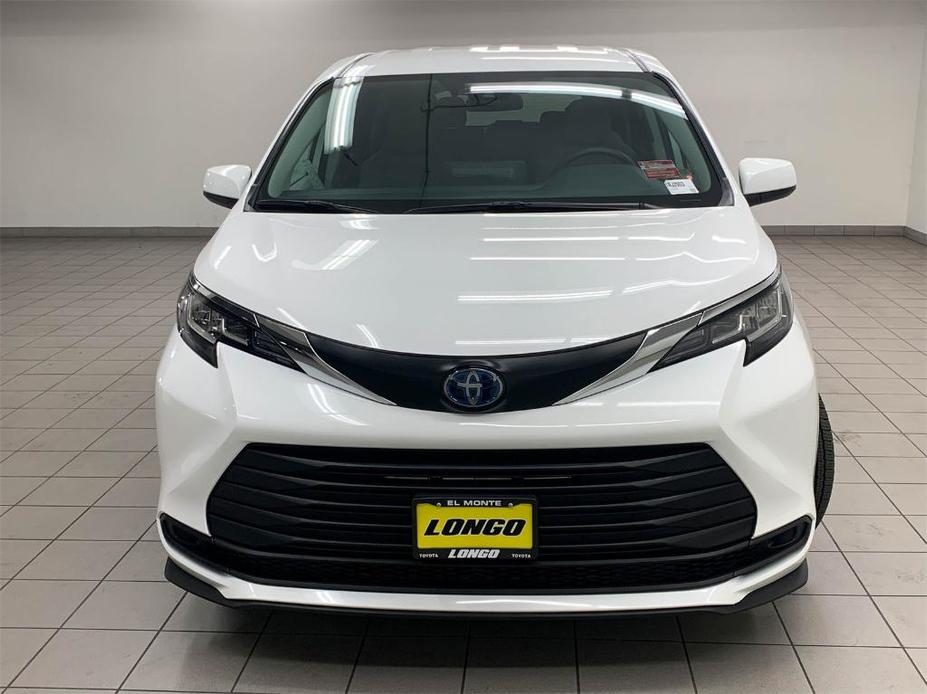 used 2023 Toyota Sienna car, priced at $40,588