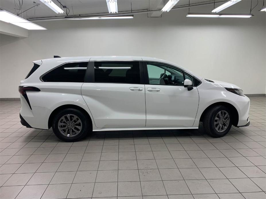 used 2023 Toyota Sienna car, priced at $40,588