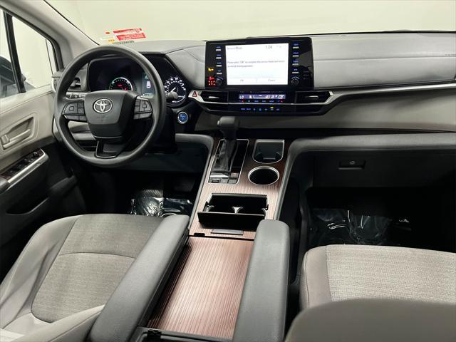used 2024 Toyota Sienna car, priced at $40,188