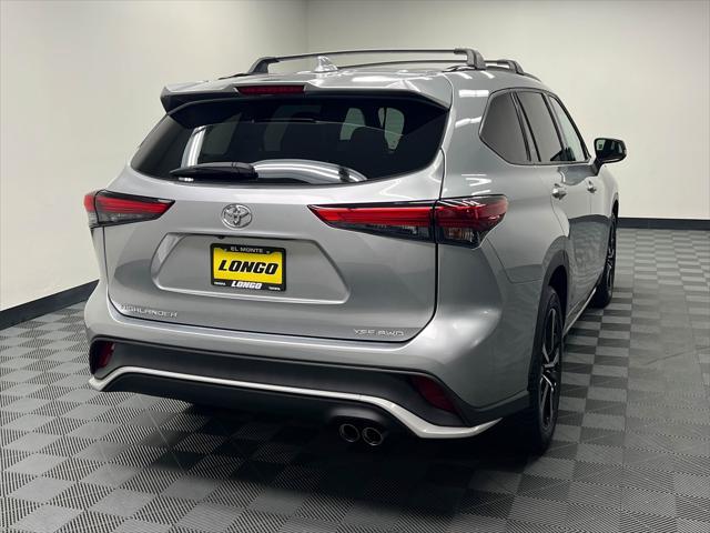 used 2021 Toyota Highlander car, priced at $33,788