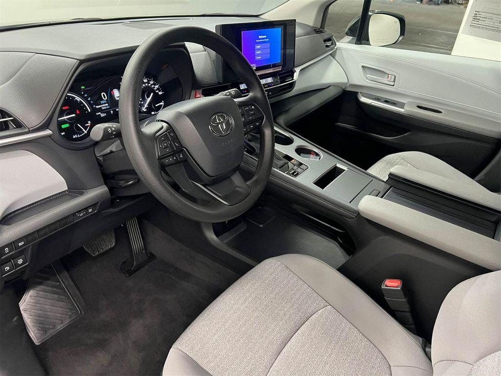 used 2025 Toyota Sienna car, priced at $45,996