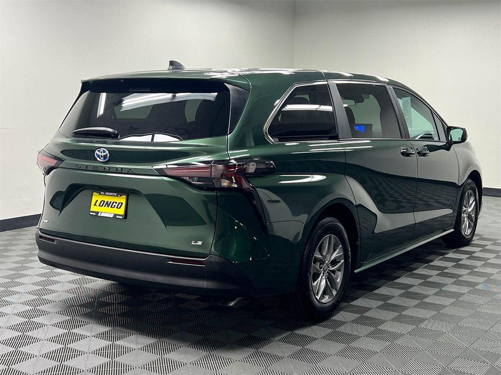 used 2025 Toyota Sienna car, priced at $45,996