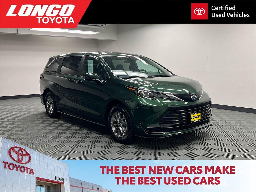 used 2025 Toyota Sienna car, priced at $45,996