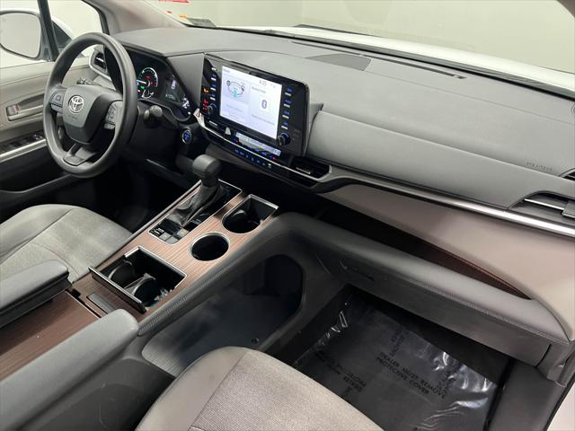 used 2024 Toyota Sienna car, priced at $40,988