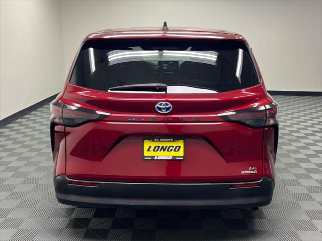 used 2023 Toyota Sienna car, priced at $41,188