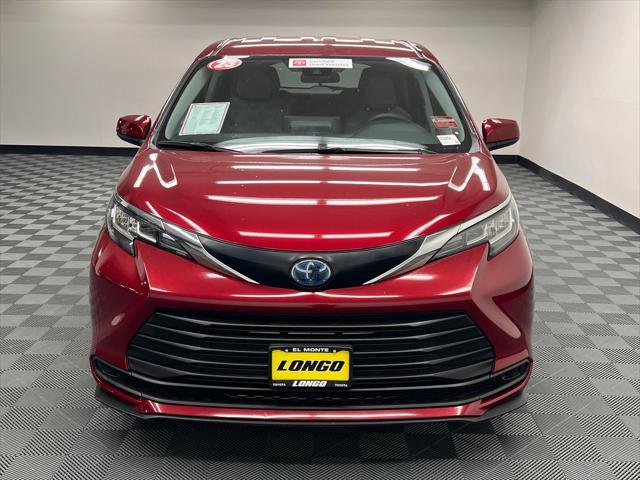 used 2023 Toyota Sienna car, priced at $41,188