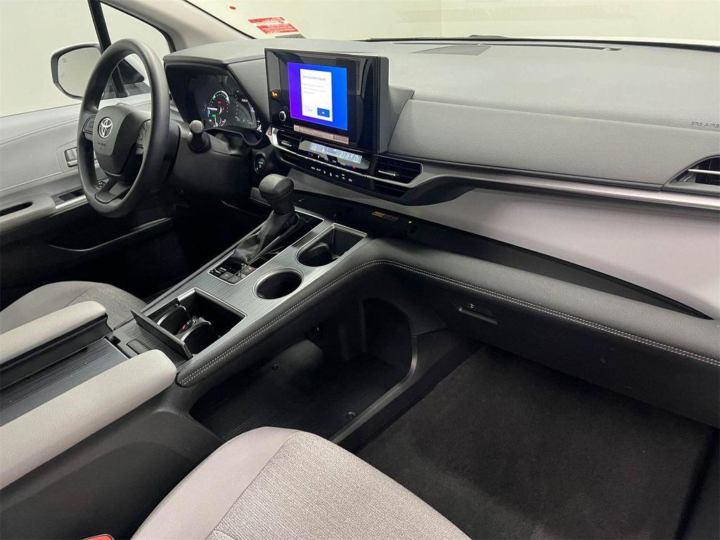 used 2025 Toyota Sienna car, priced at $46,788