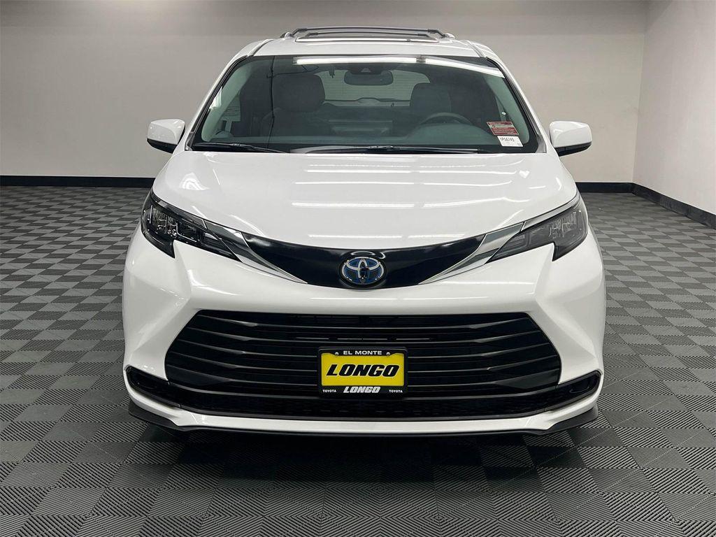 used 2025 Toyota Sienna car, priced at $46,788