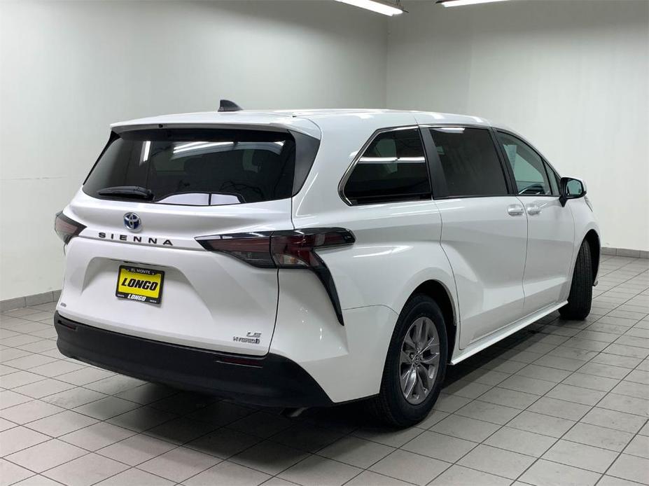 used 2023 Toyota Sienna car, priced at $41,188