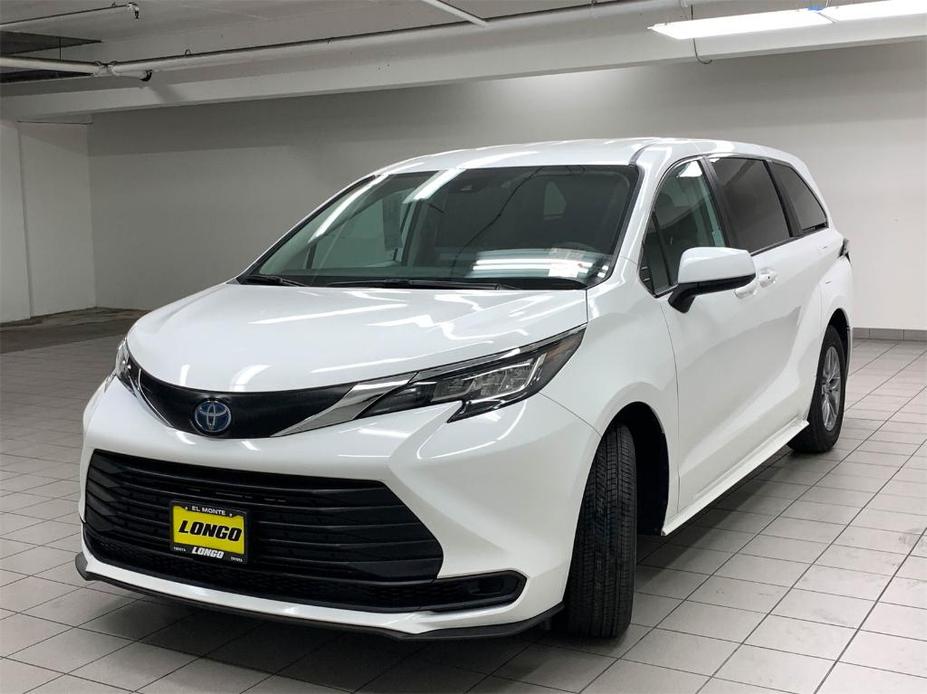 used 2023 Toyota Sienna car, priced at $41,188