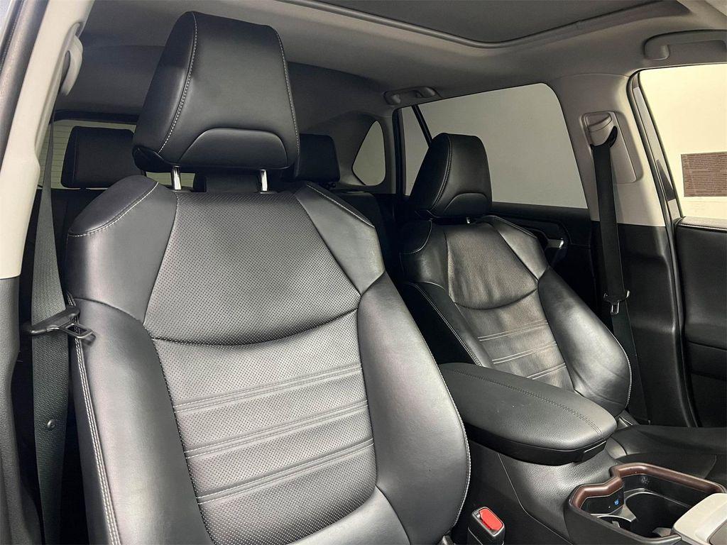 used 2020 Toyota RAV4 car, priced at $21,488