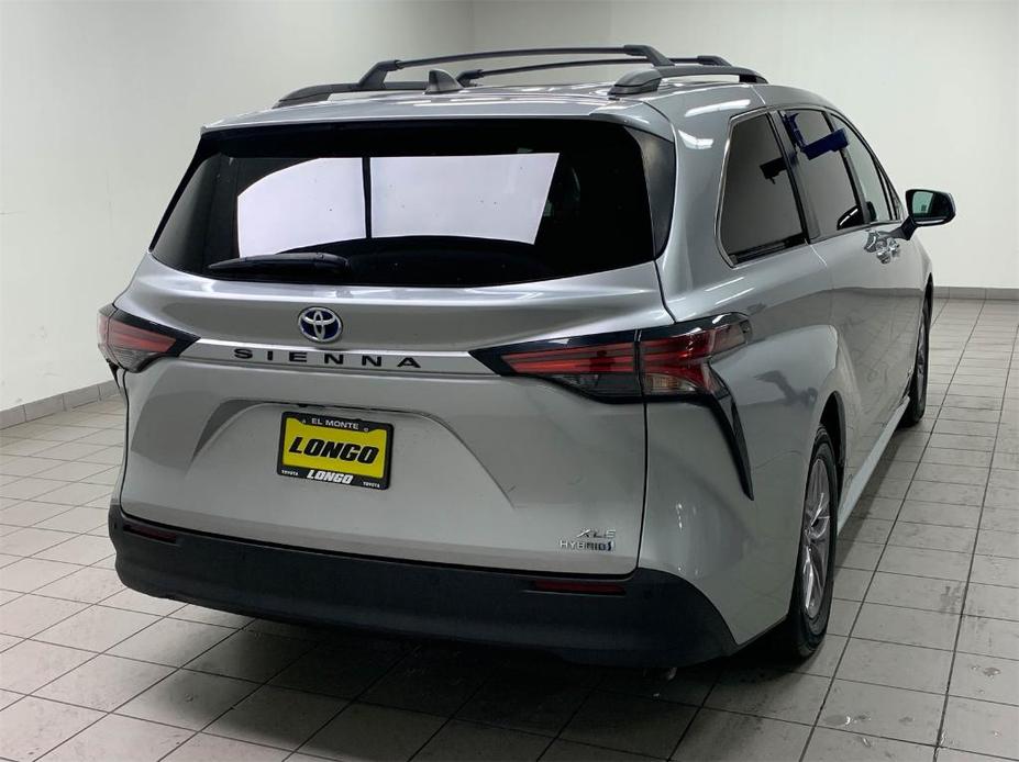 used 2021 Toyota Sienna car, priced at $39,088