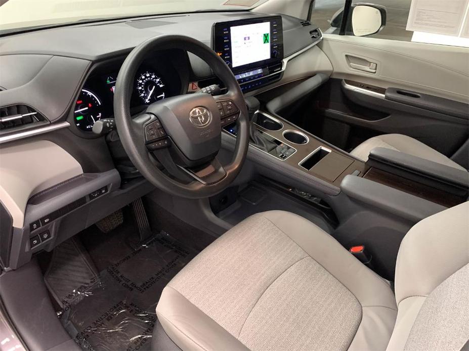 used 2023 Toyota Sienna car, priced at $41,888