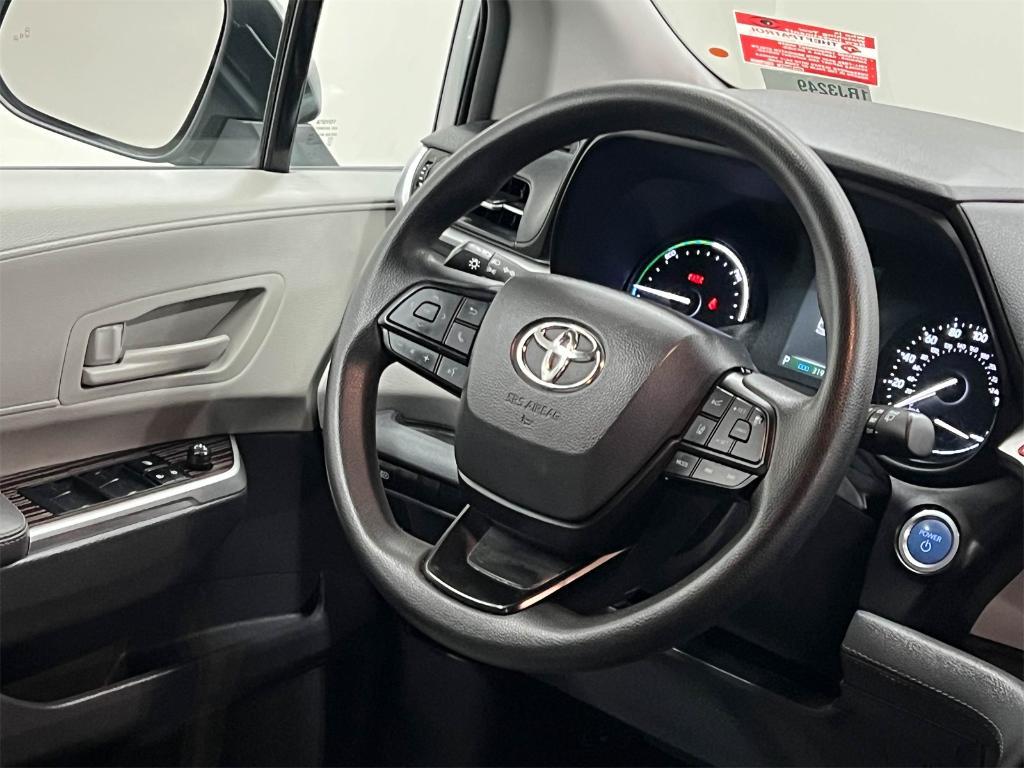 used 2023 Toyota Sienna car, priced at $41,888