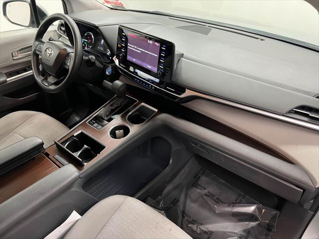 used 2023 Toyota Sienna car, priced at $41,588