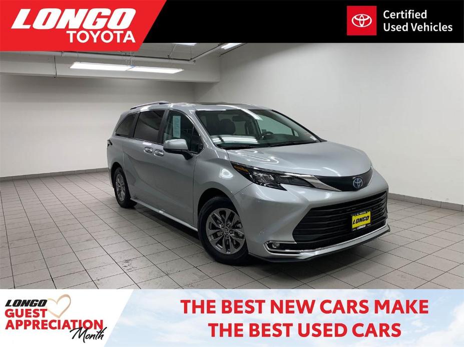 used 2024 Toyota Sienna car, priced at $49,288