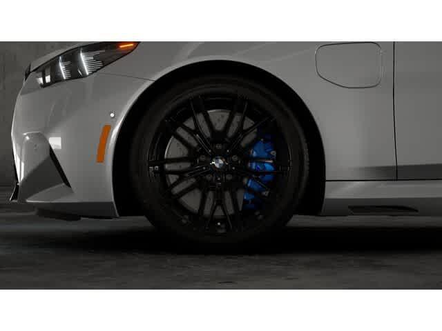 new 2026 BMW M5 car