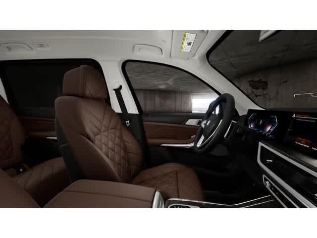 new 2026 BMW X7 car, priced at $91,925