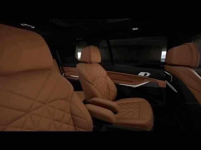 new 2025 BMW X7 car, priced at $90,925