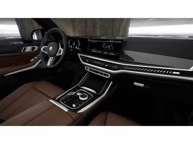 new 2025 BMW X7 car, priced at $125,375