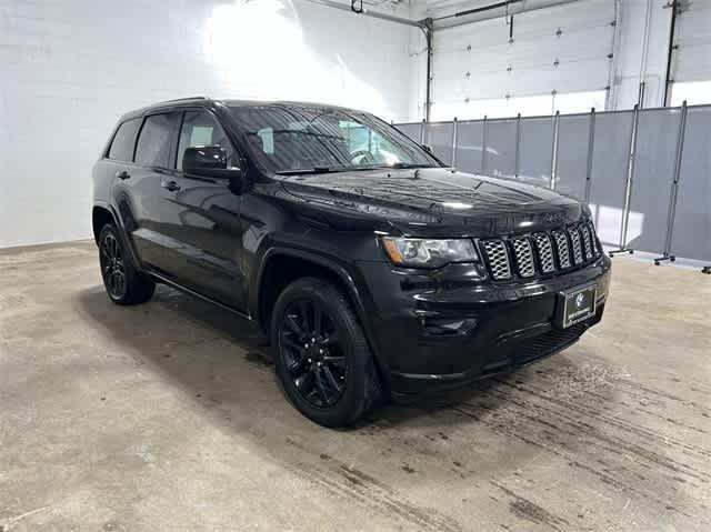 used 2017 Jeep Grand Cherokee car, priced at $13,999