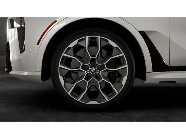 new 2026 BMW X7 car, priced at $120,580
