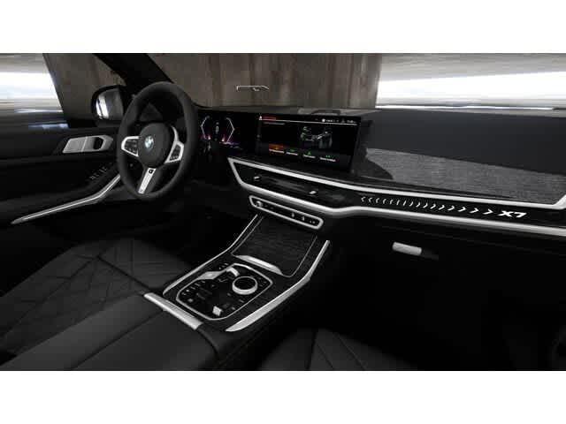 new 2026 BMW X7 car, priced at $100,450