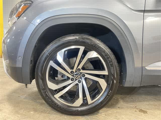 used 2021 Volkswagen Atlas car, priced at $29,600