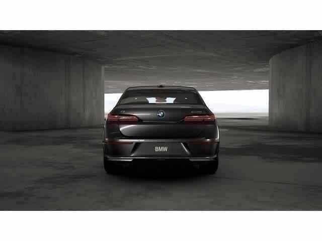 new 2025 BMW i7 car, priced at $110,045