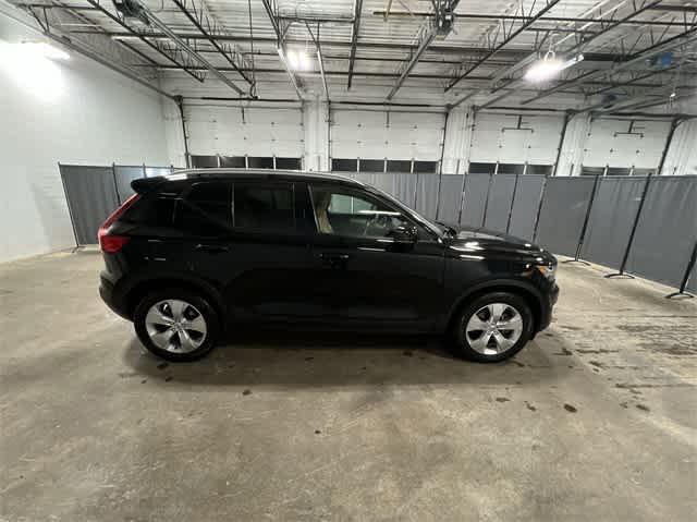 used 2020 Volvo XC40 car, priced at $22,499