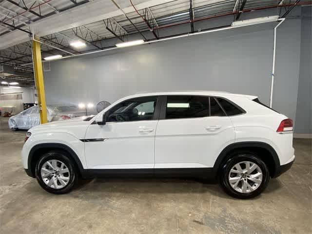 used 2021 Volkswagen Atlas Cross Sport car, priced at $18,999