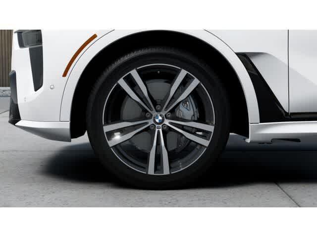 new 2026 BMW X7 car, priced at $93,225