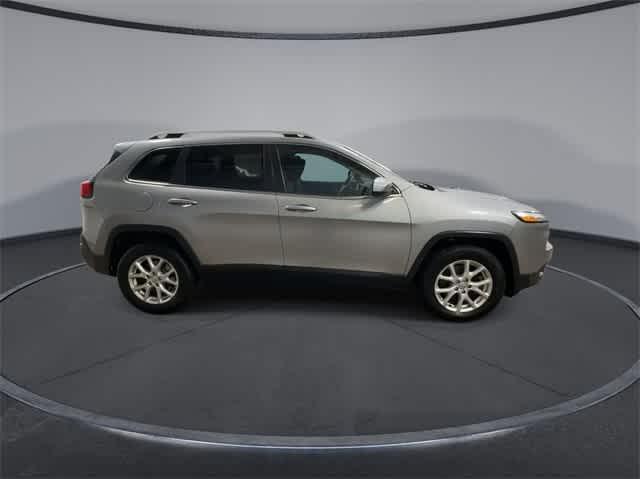 used 2014 Jeep Cherokee car, priced at $4,999