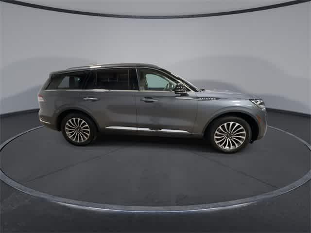 used 2022 Lincoln Aviator car, priced at $42,500