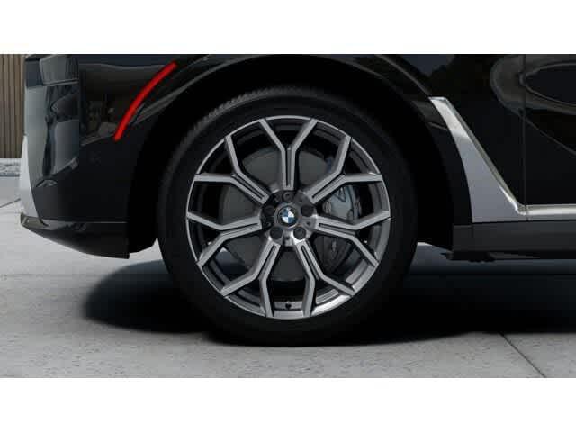 new 2026 BMW X7 car, priced at $91,925